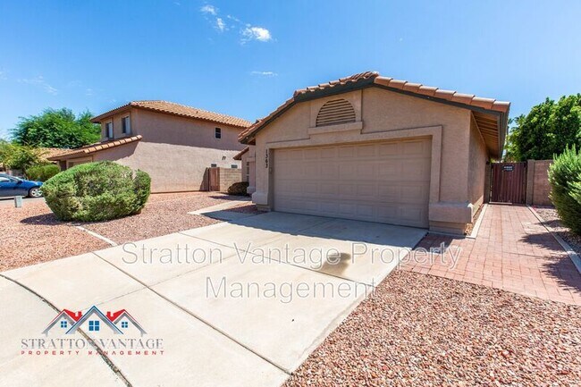 1363 W Cindy St Chandler, AZ 85224 photo 2