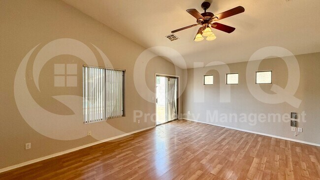 1172 W 18th Ave Apache Junction, AZ 85120 photo 4