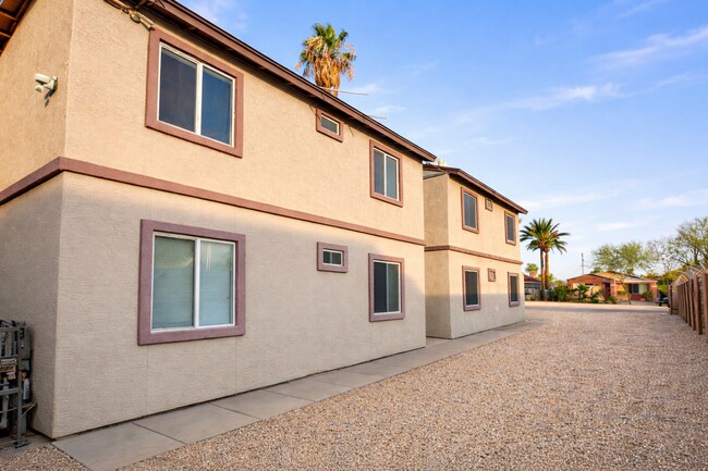 2110 W Mariposa St Phoenix, AZ 85015