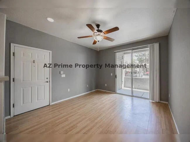 2929 W Yorkshire Dr Phoenix, AZ 85027 photo 5