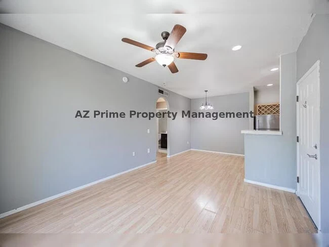 2929 W Yorkshire Dr Phoenix, AZ 85027 photo 4