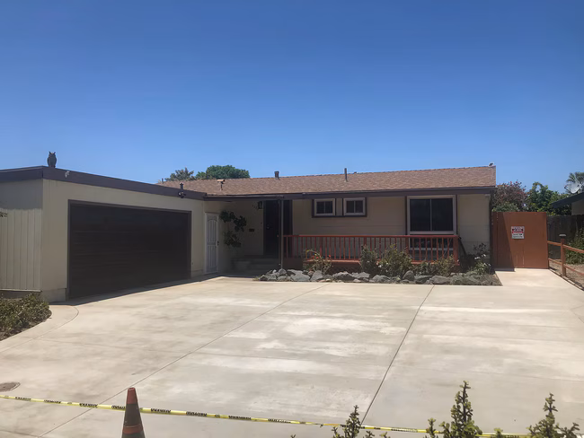 5324 Redding Rd San Diego, CA 92115