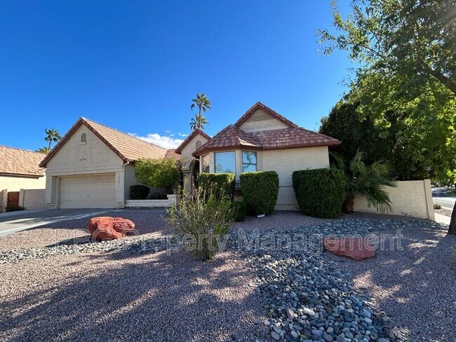 19403 N 68th Ave Glendale, AZ 85308 photo 2