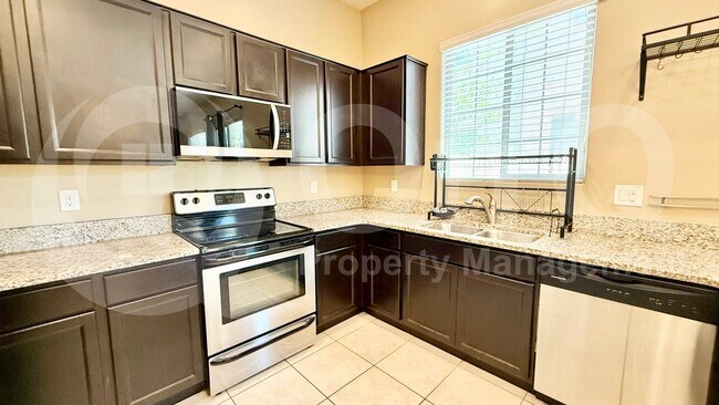 1367 S Country Club Dr Mesa, AZ 85210 photo 5