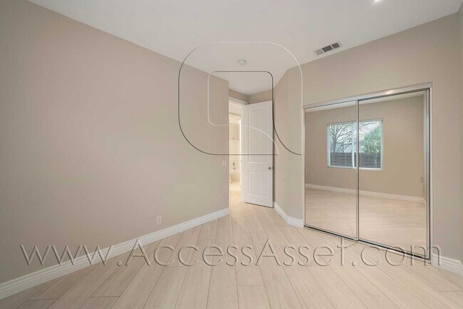 30986 Crystalaire Dr Temecula, CA 92591 photo 3