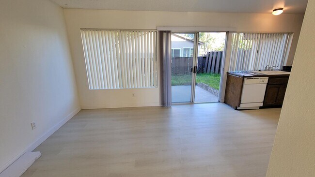 4475 Anne Sladon St Oceanside, CA 92057 photo 3