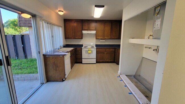 4475 Anne Sladon St Oceanside, CA 92057