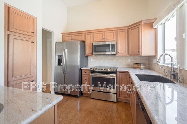 17119 N Joshua Path Surprise, AZ 85374 photo 2