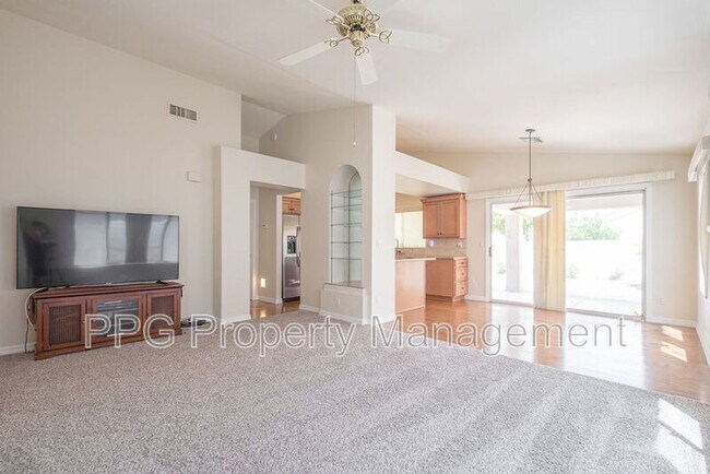17119 N Joshua Path Surprise, AZ 85374 photo 5