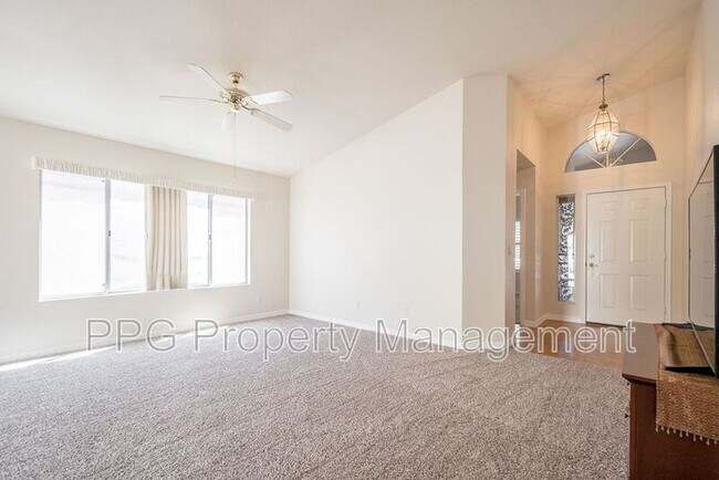 17119 N Joshua Path Surprise, AZ 85374 photo 4