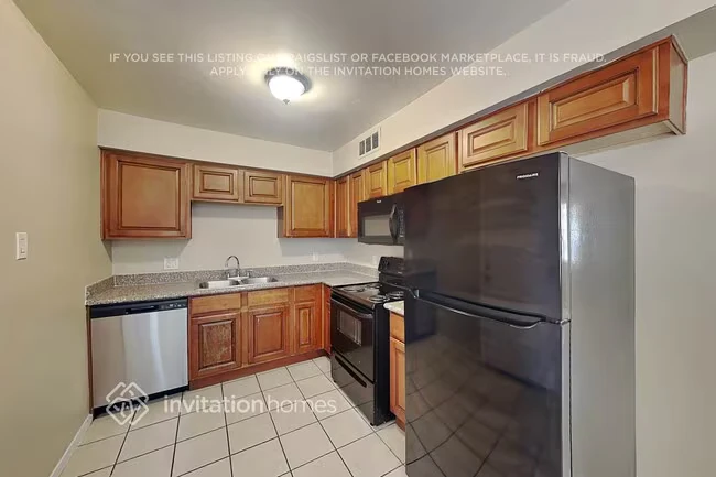 4422 S Park Dr Tempe, AZ 85282 photo 5