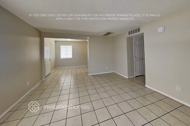 4422 S Park Dr Tempe, AZ 85282 photo 2