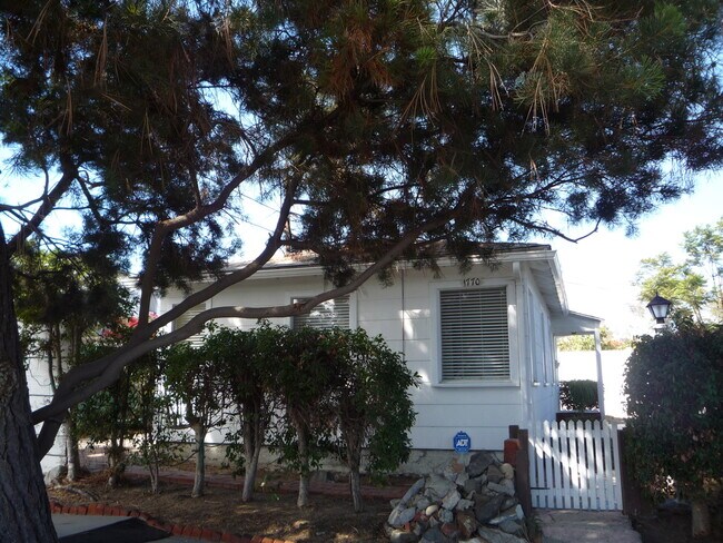 1770 Fortuna Ave photo 4