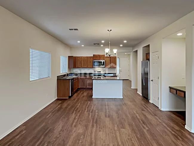 1232 W Desert Hollow Dr San Tan Valley, AZ 85143 photo 5
