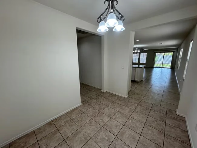 260 N Norman Way Chandler, AZ 85225 photo 4