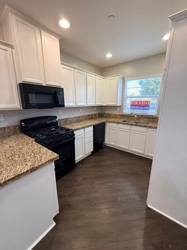 37350 Paseo Tulipa Murrieta, CA 92563 photo 5