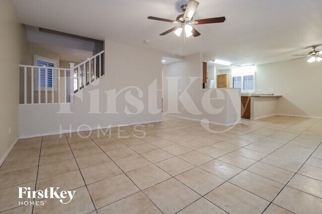 23768 W Desert Bloom St Buckeye, AZ 85326 photo 3