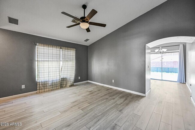 12021 W Columbine Dr El Mirage, AZ 85335 photo 5