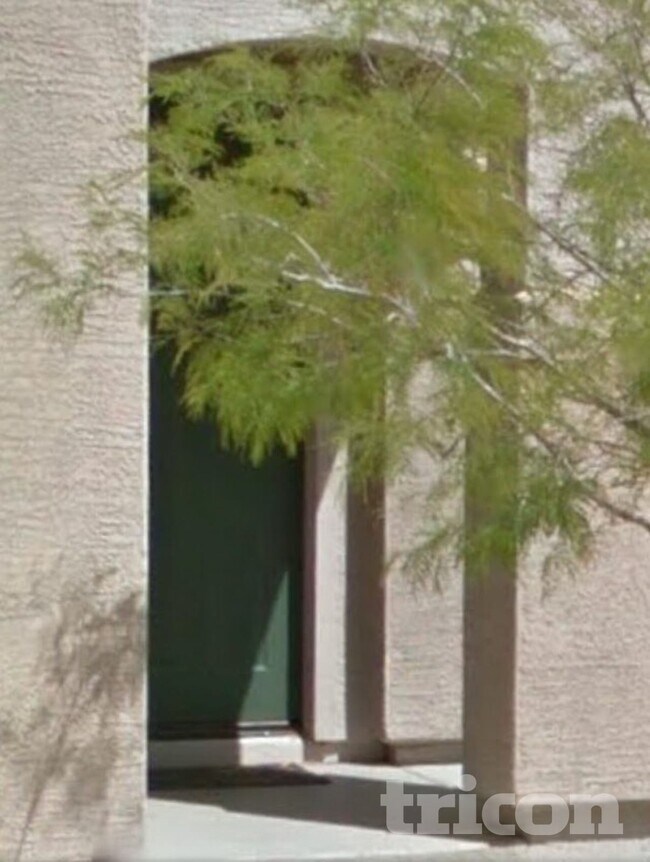 2546 W Sat Nam Way Phoenix, AZ 85086 photo 3