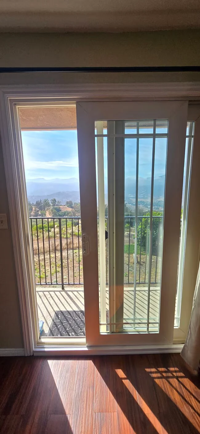 198 Highline Trail El Cajon, CA 92021 photo 3