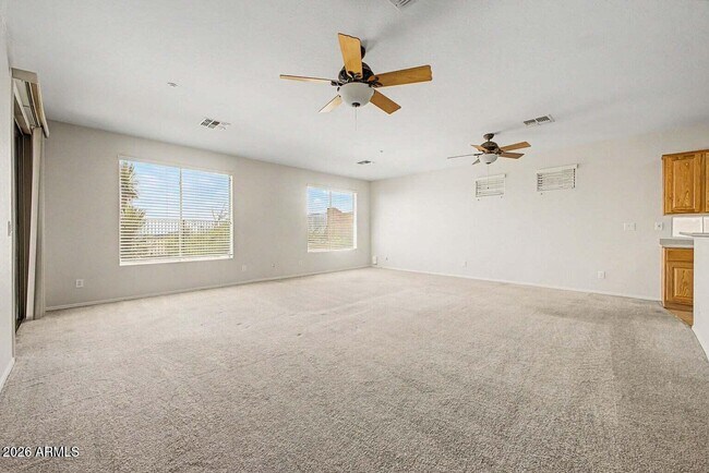 42108 N ANTHEM HEIGHTS Drive photo 4
