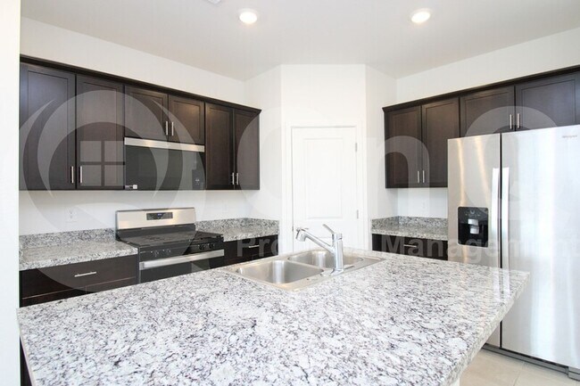21810 N Lynn St Maricopa, AZ 85138 photo 5
