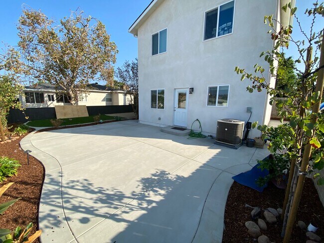 5138 Brockbank Pl San Diego, CA 92115