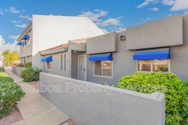 220 N 22nd Pl Mesa, AZ 85213 photo 2