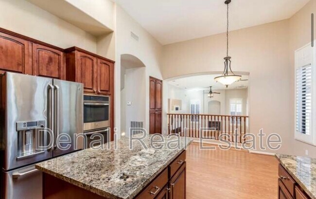 5201 E Poston Dr Phoenix, AZ 85054 photo 5