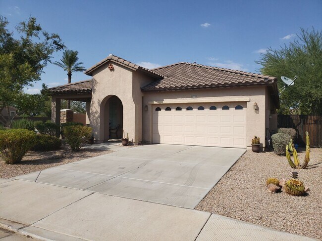 208 E Caribbean Dr Casa Grande, AZ 85122