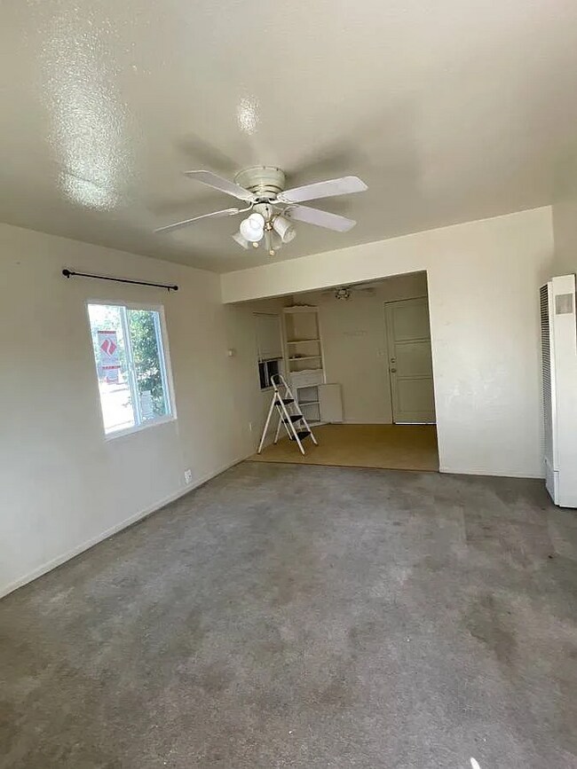 1391 Broadway El Cajon, CA 92021 photo 4