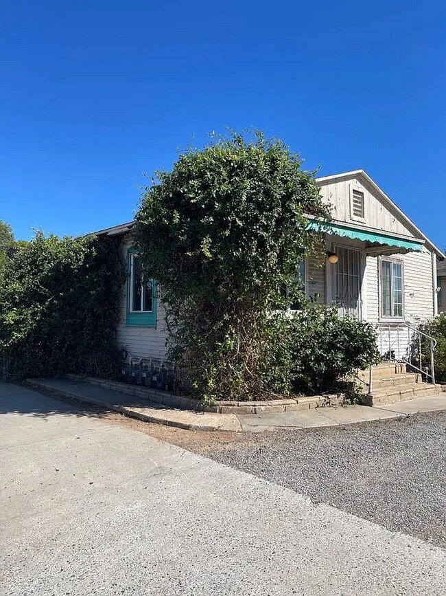 1391 Broadway El Cajon, CA 92021