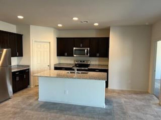 18206 N Presley Ln Maricopa, AZ 85138 photo 4