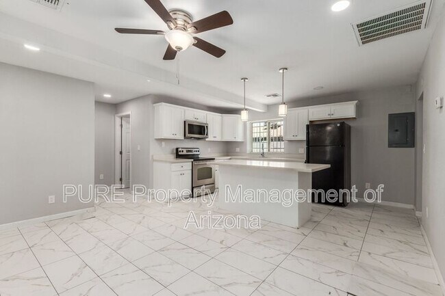 2524 West Campbell Ave Phoenix, AZ 85017 photo 2