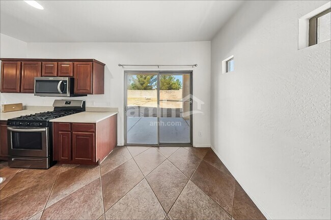 16600 N 176th Ln Surprise, AZ 85388 photo 5