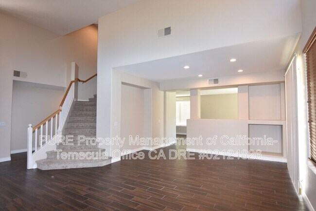 45093 Corte Camellia Temecula, CA 92592 photo 4