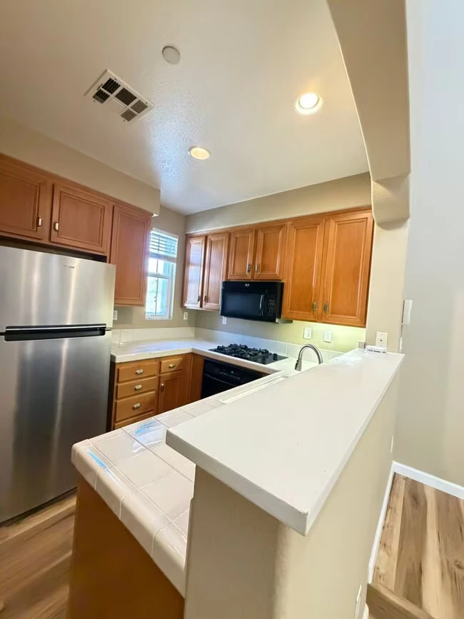 2742 Matera Ln San Diego, CA 92108 photo 5