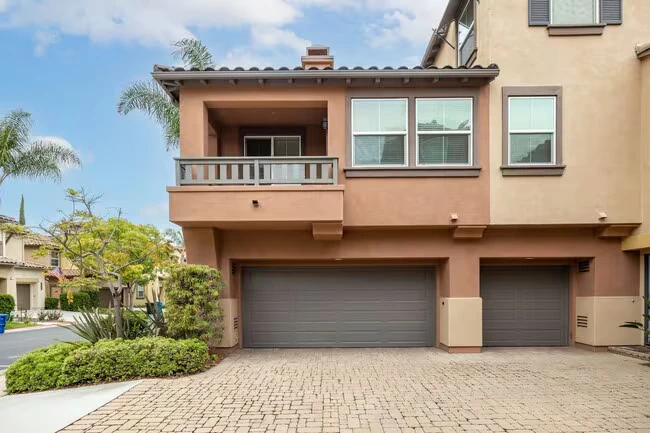 2742 Matera Ln San Diego, CA 92108 photo 2
