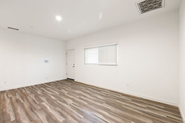 4155 Utah St San Diego, CA 92104 photo 2