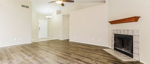 8746 W McLellan Rd Glendale, AZ 85305 photo 4