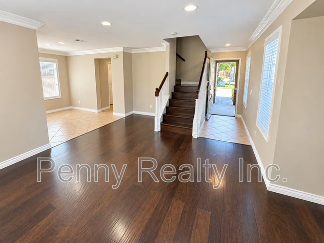 826 Caminito Alicia Chula Vista, CA 91911 photo 3