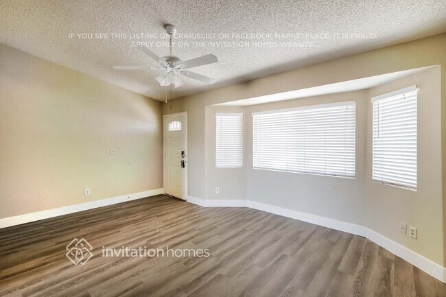 9503 W Las Palmaritas Dr Peoria, AZ 85345 photo 4