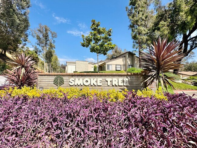 5727 Adobe Falls Rd San Diego, CA 92120 photo 2