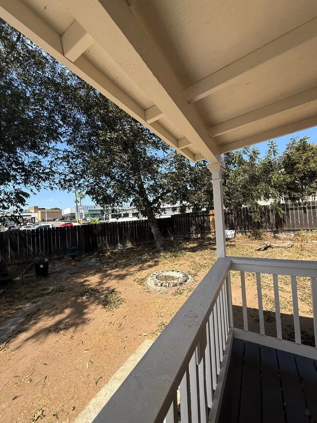 5252 1/2 Wood St La Mesa, CA 91941 photo 5