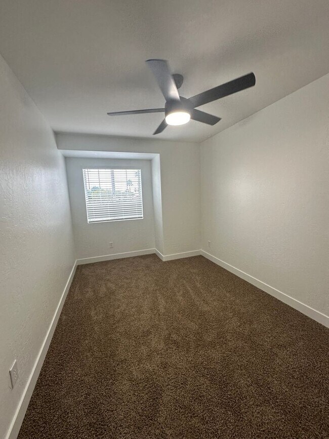 630 W Sereno Dr Gilbert, AZ 85233 photo 4