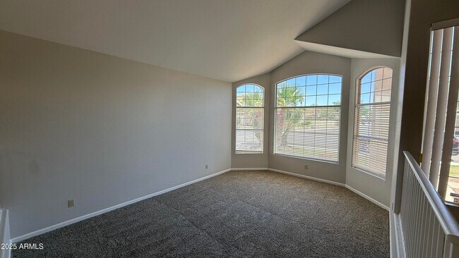 1892 W Spruce Dr photo 5