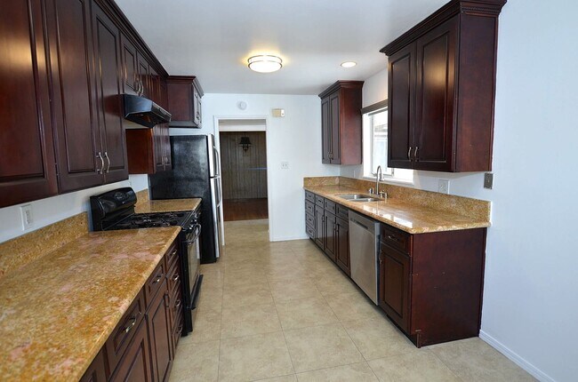 151 Acacia Way Coronado, CA 92118 photo 5
