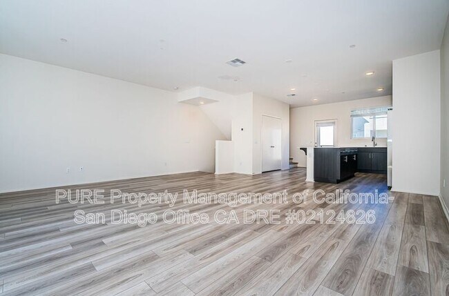 5215 Surfwalk Wy San Diego, CA 92154 photo 5