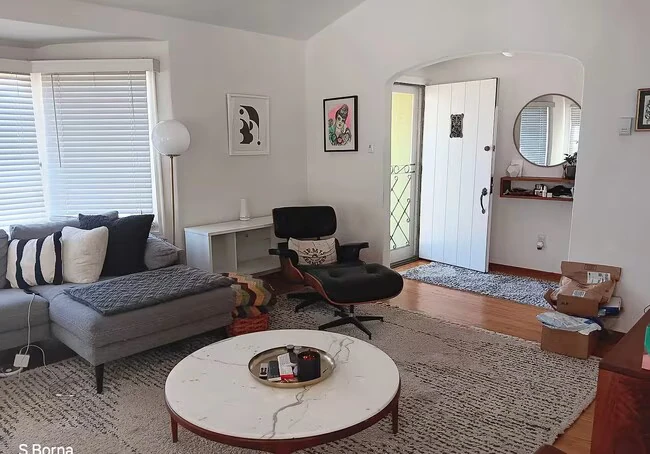 6112 Orchard Ave photo 4