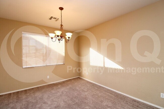 183 W Cedar Dr Chandler, AZ 85248 photo 5